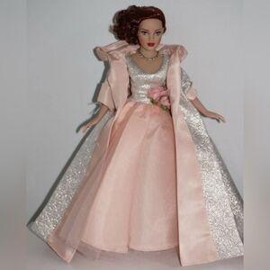 10" Tiny Kitty Grande Entrance Dressed LE doll NEW in original Shipper